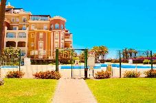 Apartamento en Isla Canela - Canela Park, Ref.113 - Apartamento de 2 dormitorios con terraza y vista al mar 