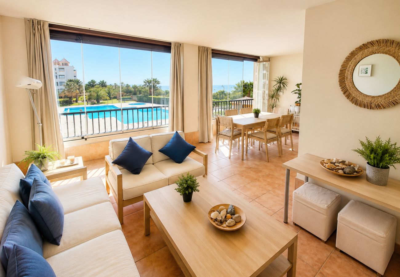 Apartamento en Punta del Moral - Los Pelícanos - Ref.412 - Apartamento con terraza grande y vistas al mar, piscina y jardines