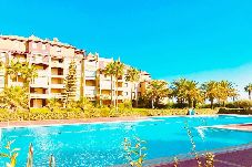 Apartamento en Isla Canela - Alcaudón. Apartamento frontal al mar con 3 dormitorios  - Ref.711