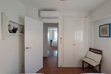 Apartamento en Isla Canela - Alcaudón. Apartamento frontal al mar con 3 dormitorios  - Ref.711