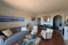 Apartamento en Isla Canela - Alcaudón. Apartamento frontal al mar con 3 dormitorios  - Ref.711