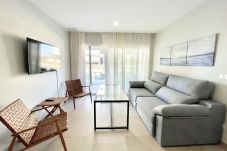 Apartamento en Isla Canela - Los Camaleones, bajo con terraza-jardín