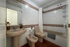 Apartamento en Isla Canela - Alcaraván T3, bajo frontal al mar - Ref.B14